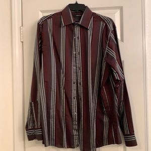 Claiborne Men’s Button Down Shirt. Size 16/34